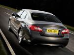 Infiniti M35h 2011 года (UK)